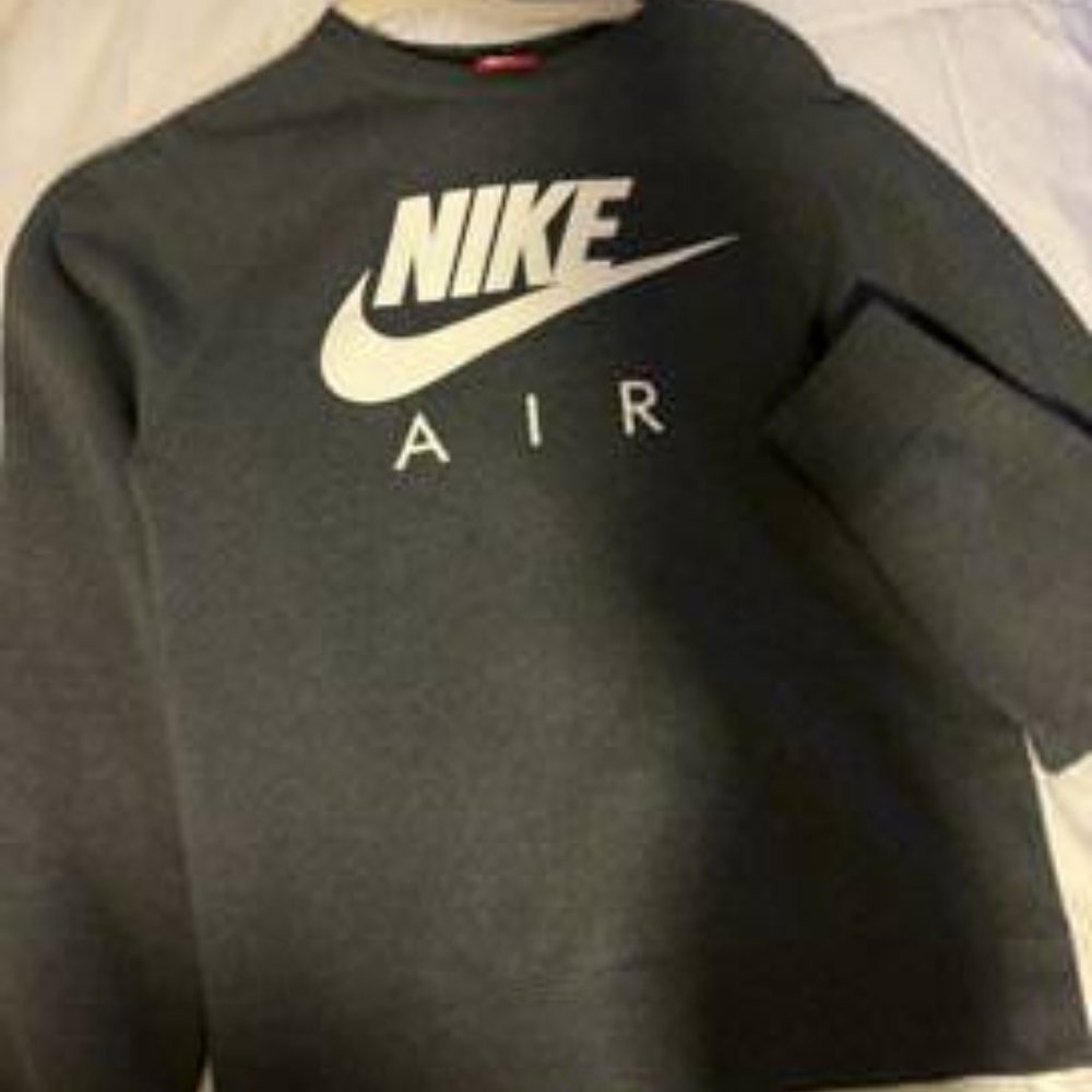 Nike air crewneck